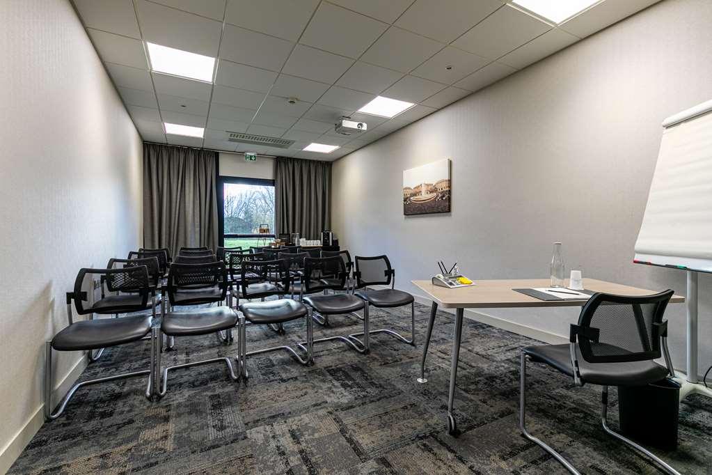 Best Western Plus Metz Technopole Зручності фото